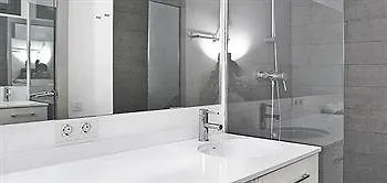 Fira Apartments By Gaiarooms Barcelona