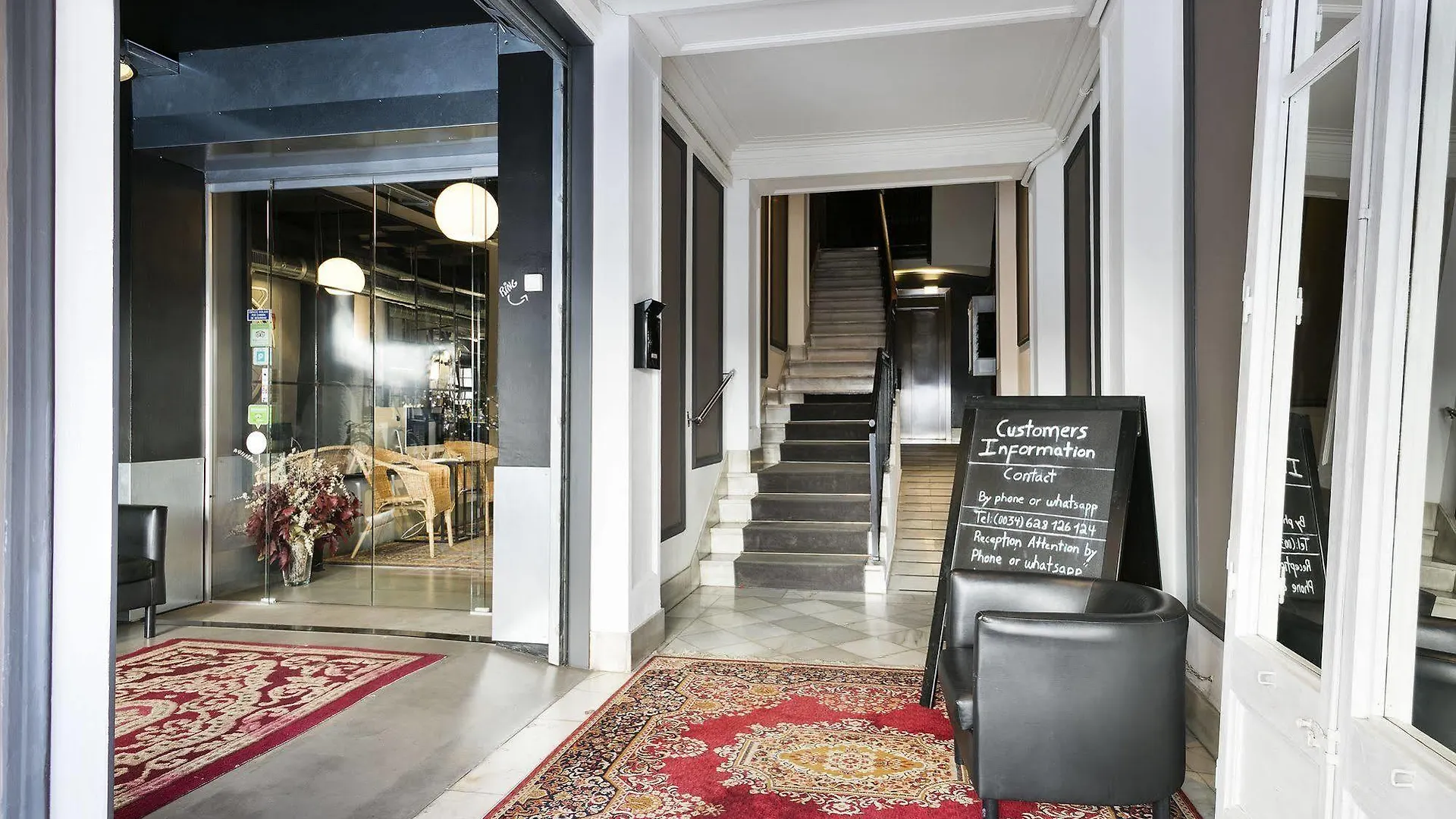 Fira Apartments By Gaiarooms Barcelona