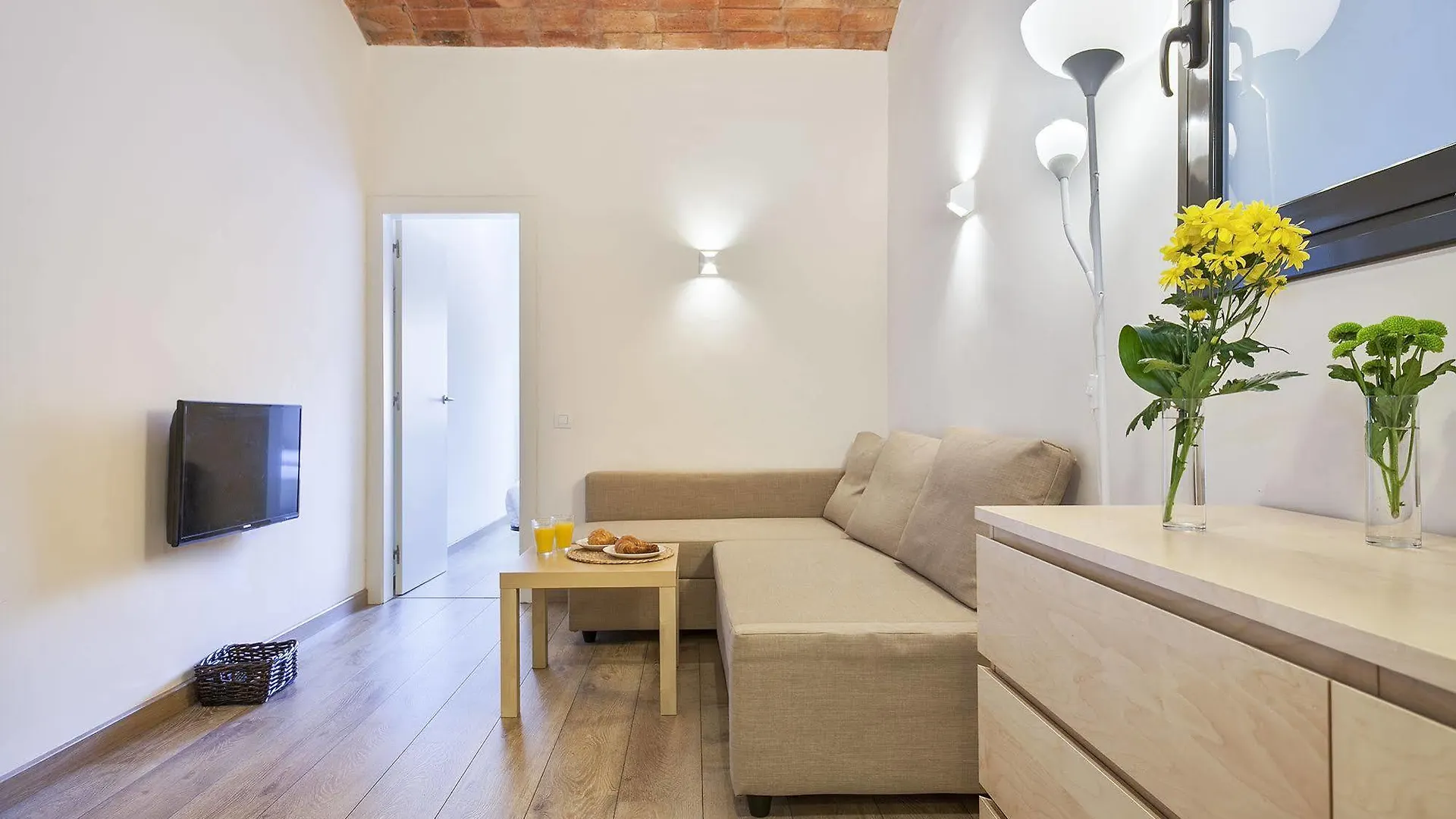 Fira Apartments By Gaiarooms Barcelona