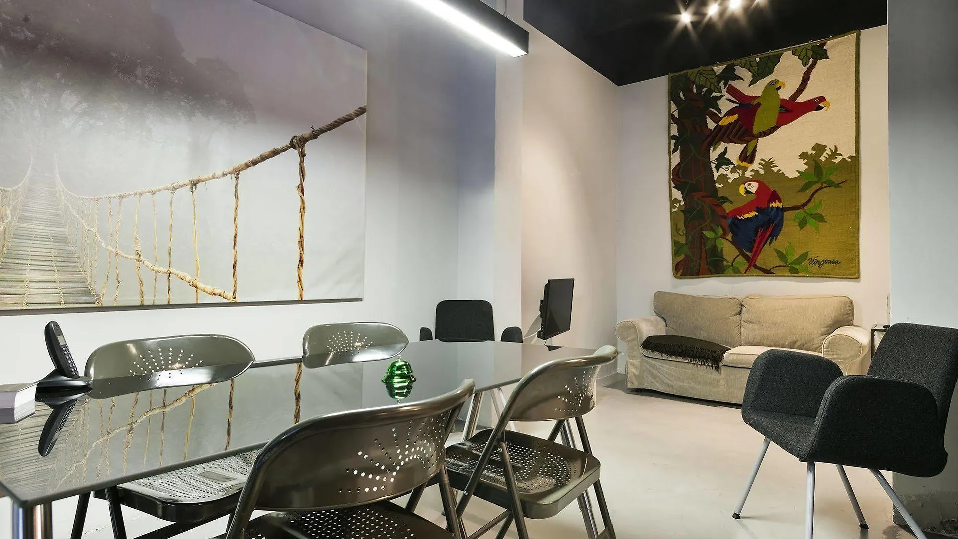Fira Apartments By Gaiarooms Barcelona